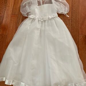 White Flower-Belted Organza Girls Dress
